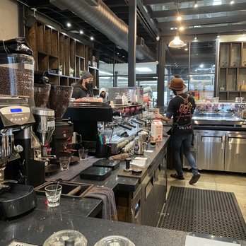 Luce Coffee Roasters - Barista bar - Coffee Roasteries Near Me - Houston, Texas Luce Coffee Roasters - Barista bar - Coffee Roasteries Near Me - Houston, Texas