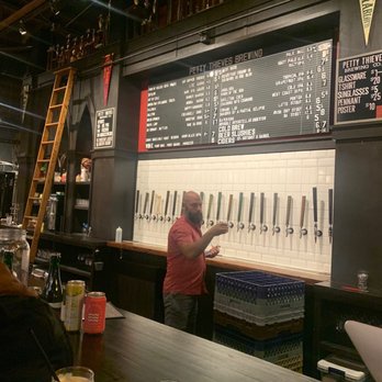 Petty Thieves Brewing Company - Breweries Near Me - Charlotte, North Carolina