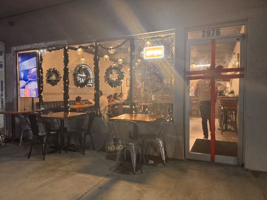 Piacere Wood Fired Pizza Pines by null