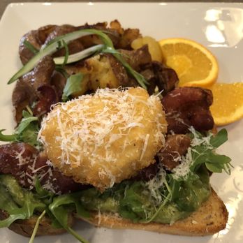 The Twin Otter Pub - Fried egg avocado toast - Pubs Near Me - Edmonton, Alberta