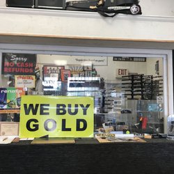 Fast Cash Inn Pawn - Front Window