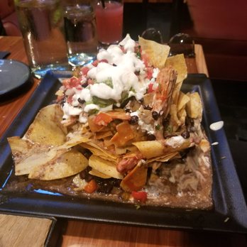 Vidorra - Trashcan Nachos - Mexican Near Me - Dallas, Texas