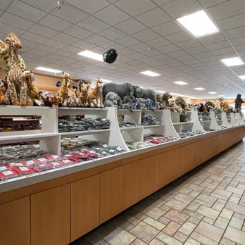 Death Valley Nut & Candy - Candy Stores Near Me - Beatty, Nevada