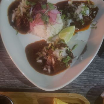 MAIZ Cocina - Chile colorado - Food Trucks Near Me - Corona, California MAIZ Cocina - Chile colorado - Food Trucks Near Me - Corona, California