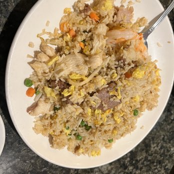 Dumpling Inn - Deluxe Fried Rice - Chinese Near Me - San Diego, California Dumpling Inn - Deluxe Fried Rice - Chinese Near Me - San Diego, California