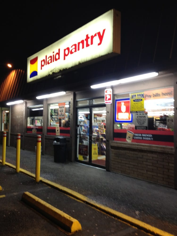 PLAID PANTRY 2110 SE Powell Blvd, Portland, Oregon Convenience