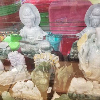 Kimi's Fashion II - Jade carvings - Accessories Near Me - Honolulu, Hawaii Kimi's Fashion II - Jade carvings - Accessories Near Me - Honolulu, Hawaii