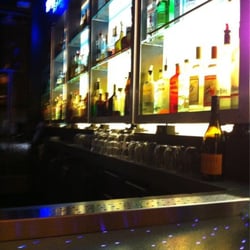 W XYZ Bar