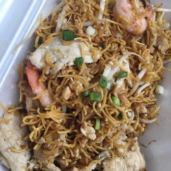 Thai Chili Basil - Crispy pad Thai - Thai Near Me - Melrose, Massachusetts Thai Chili Basil - Crispy pad Thai - Thai Near Me - Melrose, Massachusetts