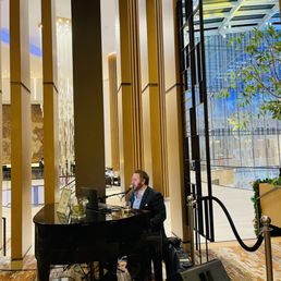 Piano bar and cool vibe Piano bar and cool vibe