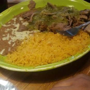 El Caballo Blanco Mexican Restaurant - Carnitas (pork) with verde salsa on them... No, not spicy. Give it a try! - Mexican Near Me - Connersville, Indiana El Caballo Blanco Mexican Restaurant - Carnitas (pork) with verde salsa on them... No, not spicy. Give it a try! - Mexican Near Me - Connersville, Indiana