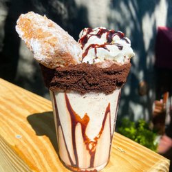 Hoovers Sweets and Treats - I Love Coffee A Latte Coffee Milkshake