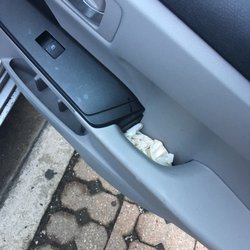 Avis Rent a Car - Garbage left in several places in car