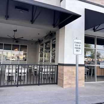 California Fish Grill - Outdoor seating - Seafood Near Me - Phoenix, Arizona California Fish Grill - Outdoor seating - Seafood Near Me - Phoenix, Arizona