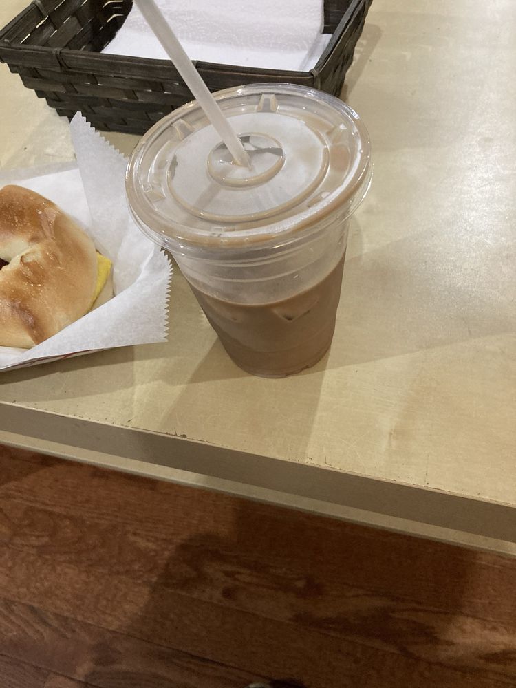 Community Cup Coffee & Tea House Logo