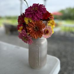 Sugar Creek Flower Farm - My finished jar of wildflowers