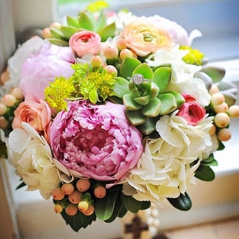 Carousel Flowers - Florists Near Me - Elmhurst, Illinois