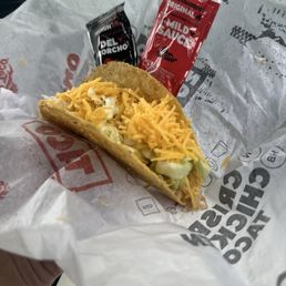 Oh so wonderful chicken hard shell taco. Oh so wonderful chicken hard shell taco.