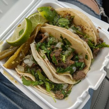 Cesar's Quick Lunch - Mexican Near Me - Penn Valley, California