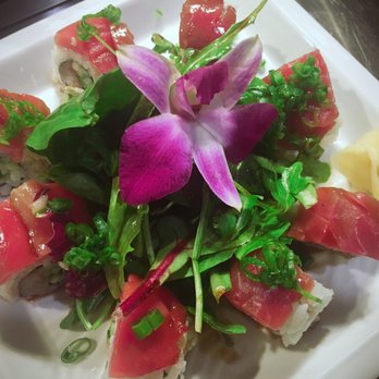 Migoto - Hula roll - Sushi Bars Near Me - Seattle, Washington Migoto - Hula roll - Sushi Bars Near Me - Seattle, Washington