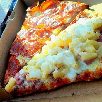 Parry's Pizzaria & Restaurant - Hawaiian and Pepperoni slices - Pizza Near Me - American Canyon, California Parry's Pizzaria & Restaurant - Hawaiian and Pepperoni slices - Pizza Near Me - American Canyon, California