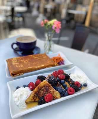Photo of Bistro Maxine - Palo Alto, CA, US. French toast, Maxine crepe