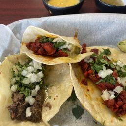 Buche & Barbacoa Tacos