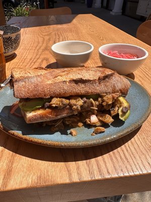 Comedor Nishi by null Comedor Nishi by null