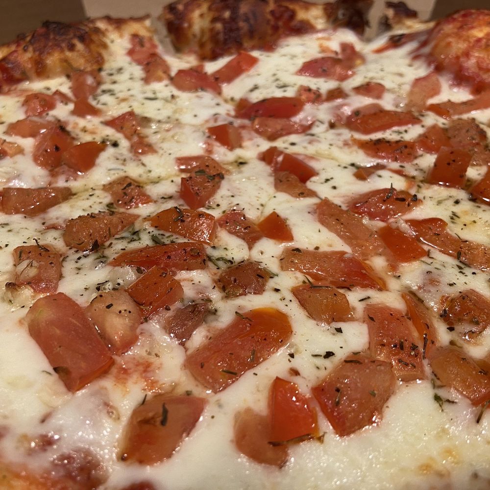First Class Pizza - Classico - Medium. Very good pizza - Pizza Near Me - Tustin, California First Class Pizza - Classico - Medium. Very good pizza - Pizza Near Me - Tustin, California