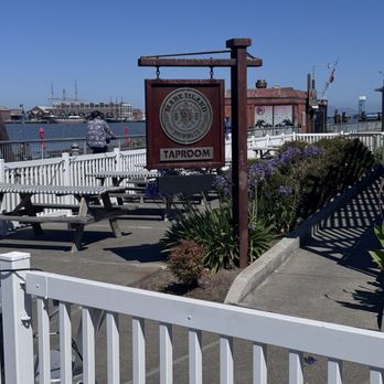 Mare Island Brewing - Ferry Taproom - Breweries Near Me - Vallejo, California