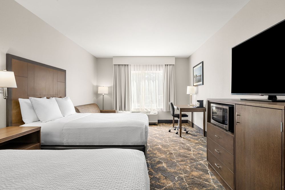 The Inn at Gig Harbor - wedding in Gig Harbor, WA