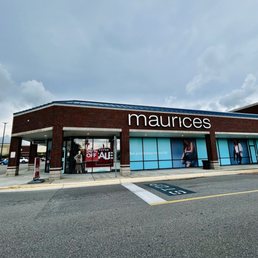 Exterior photo of Maurices - Largo, Florida Exterior photo of Maurices - Largo, Florida