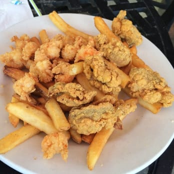 Sammys Grill - Seafood Near Me - Baton Rouge, Louisiana