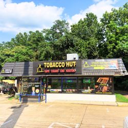 Tobacco Hut - Store Front