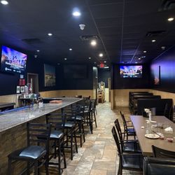 Jets pizza that gives you a true sports bar feel.