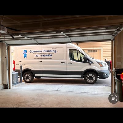 Guerrero Plumbing Logo