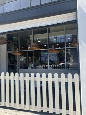 Sweetfin Poke Silverlake by null