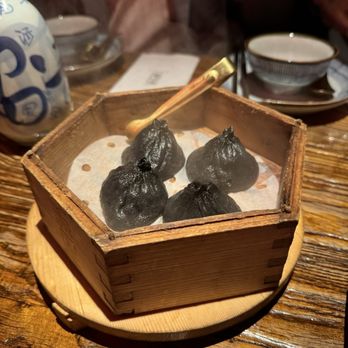 Cheli - Black Truffle Xiao Long Bao - Shanghainese Near Me - New York, New York Cheli - Black Truffle Xiao Long Bao - Shanghainese Near Me - New York, New York