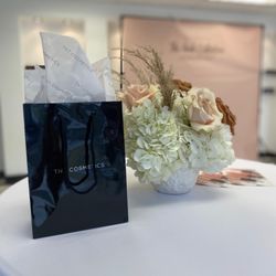 TNT Agency Makeup School