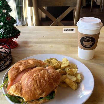 Cinnamon Tree Cafe - Creperies Near Me - Port Orange, Florida
