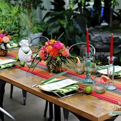 Lily & Roses - A table setting we coordinated for Aquatopia