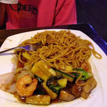 Rice Box - Kids portion of shrimp with noodles - Chinese Near Me - Chattanooga, Tennessee
