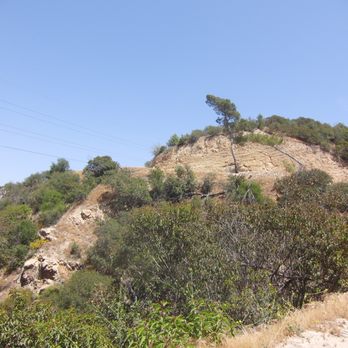 Beacon Hill Hiking Trail - Hiking Near Me - Los Angeles, California Beacon Hill Hiking Trail - Hiking Near Me - Los Angeles, California