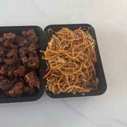 Lo Mein