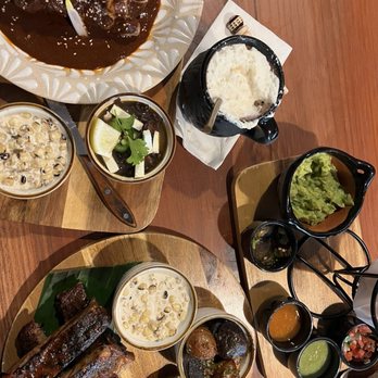 Leña Restaurant - Sombra De Café, Tatemaditas Guac & Salsa (love that you can pick four!), Jefitas Mole, and Costillas - Bars Near Me - Alameda, California Leña Restaurant - Sombra De Café, Tatemaditas Guac & Salsa (love that you can pick four!), Jefitas Mole, and Costillas - Bars Near Me - Alameda, California