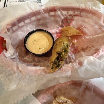 Graffiti American Burger Bar - Southwest Egg Rolls - Cafes Near Me - Jacksonville Beach, Florida Graffiti American Burger Bar - Southwest Egg Rolls - Cafes Near Me - Jacksonville Beach, Florida