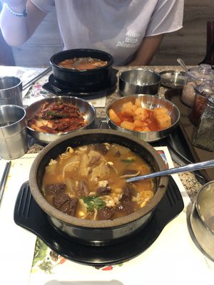 Moobongri BBQ (무봉리 생삼겹 BBQ) by null