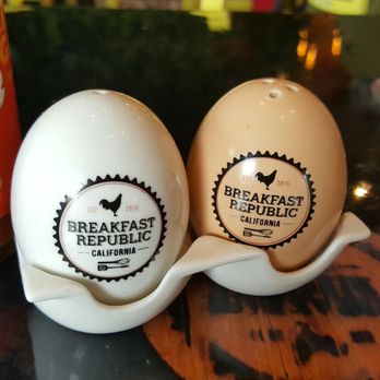 Breakfast Republic - Cute decor, salt and pepper shakers - Breakfast & Brunch Near Me - Encinitas, California Breakfast Republic - Cute decor, salt and pepper shakers - Breakfast & Brunch Near Me - Encinitas, California