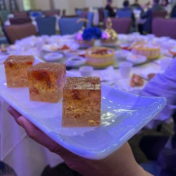 HL Peninsula Restaurant - Menu is refreshing. Lots of special dishes. One of the best locations in Bay Area. Try their other locations closer to you. - Dim Sum Near Me - Milpitas, California