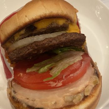 In-N-Out Burger - Please give me more lettuce - Fast Food Near Me - Los Angeles, California In-N-Out Burger - Please give me more lettuce - Fast Food Near Me - Los Angeles, California